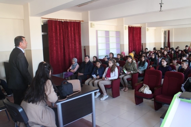 Çınar Anadolu Lisesi’nde “Sıfır Atık Projesi” Semineri Verildi 